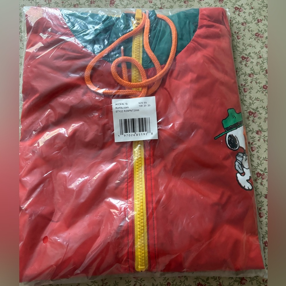 Peanuts Snoopy Red Hooded rain coat Jacket with Cartoon
